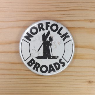 Norfolk Broads - Vintage pin badge